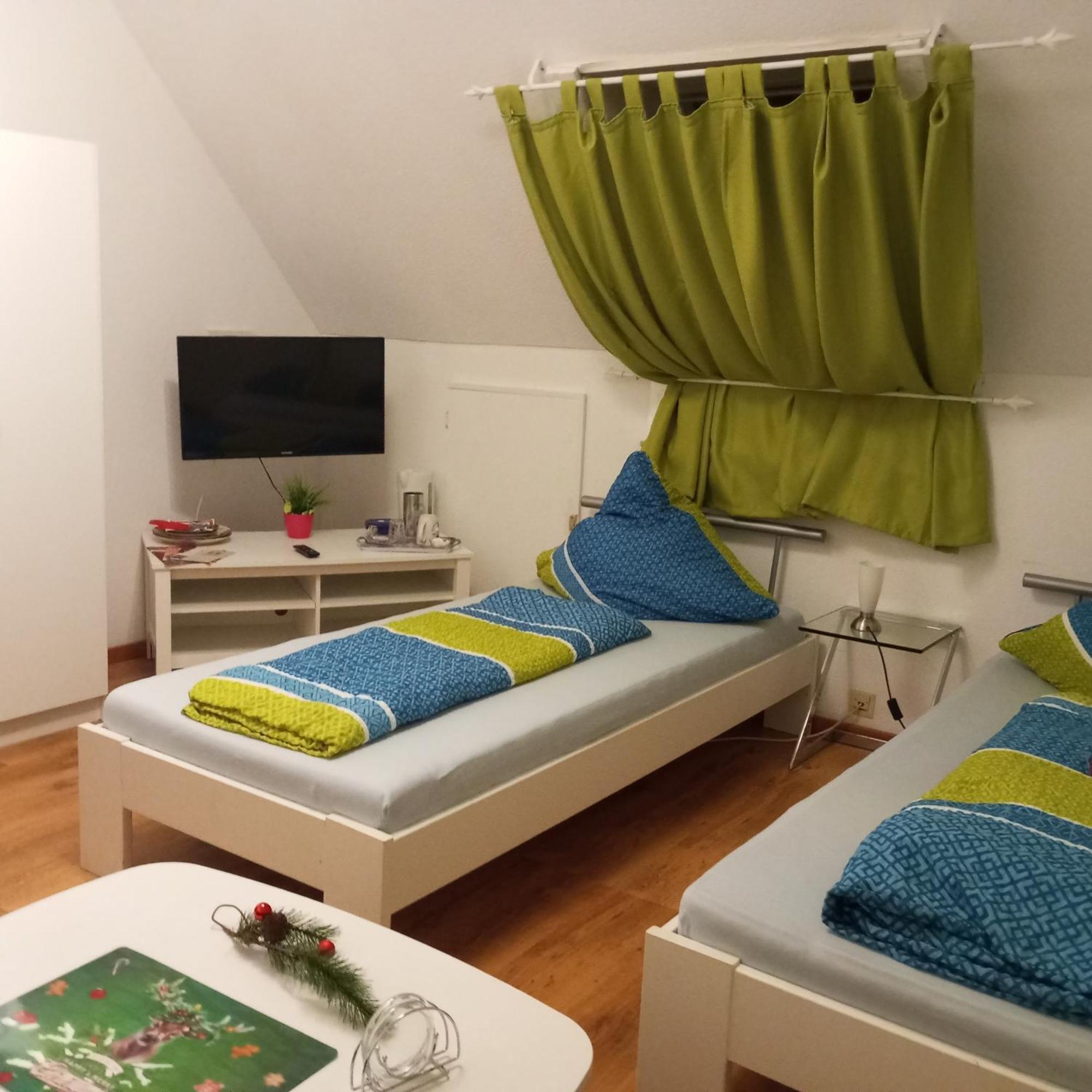 Gaeste Monteurzimmer Haus Suedstadt Solingen Esterno foto