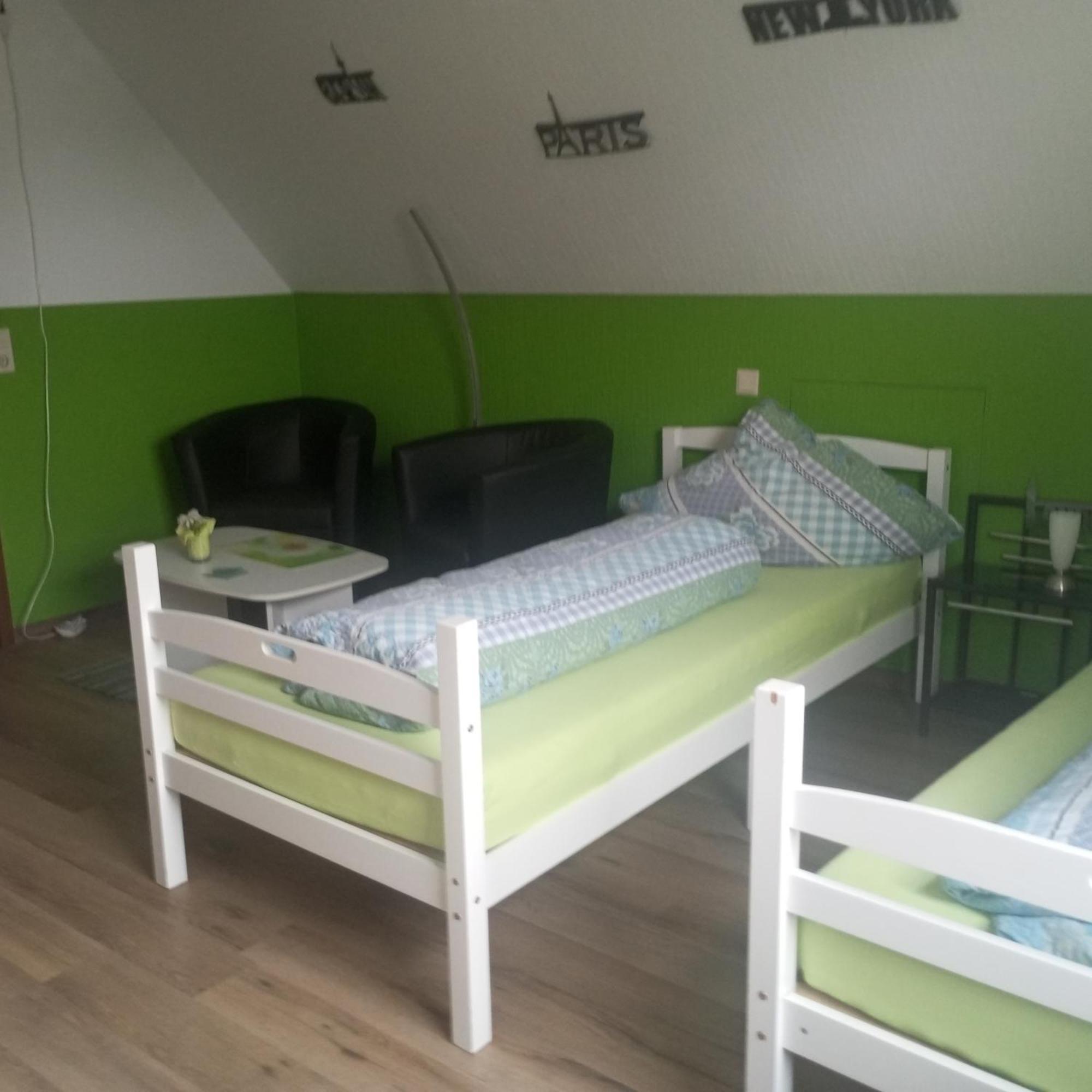 Gaeste Monteurzimmer Haus Suedstadt Solingen Esterno foto