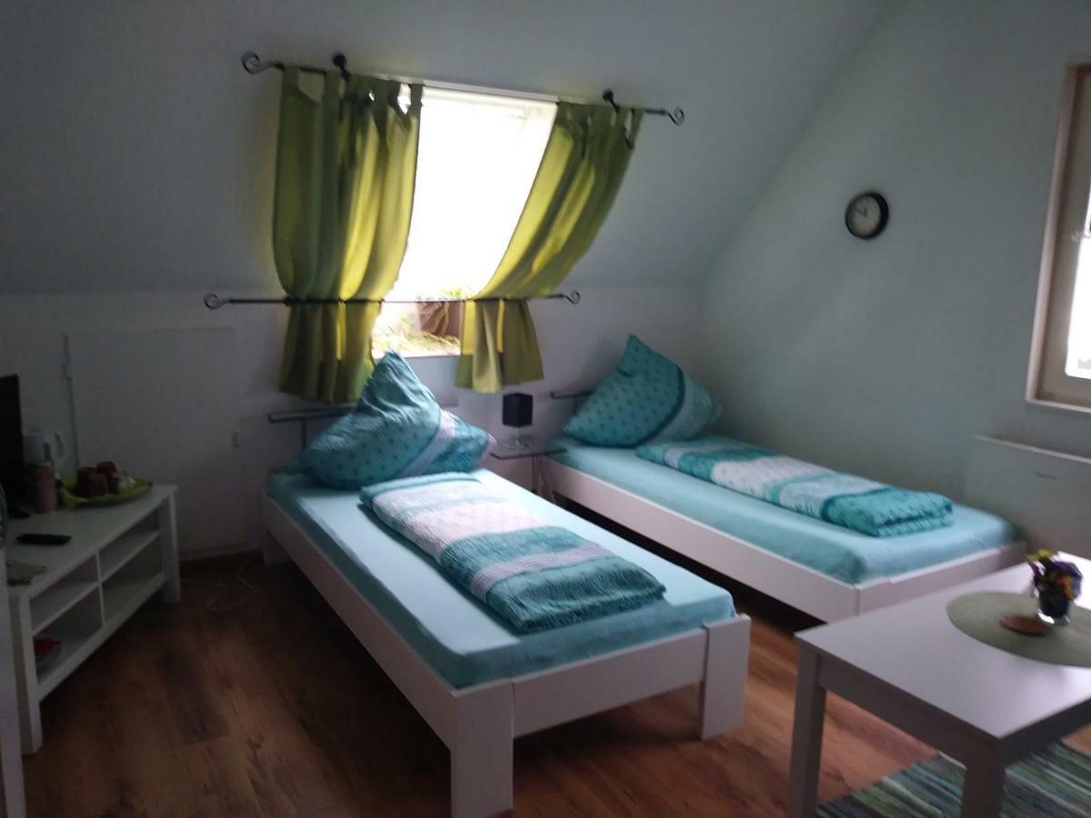 Gaeste Monteurzimmer Haus Suedstadt Solingen Esterno foto